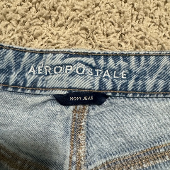SOLD * AEROPOSTALE Mom Jeans - Picture 5 of 8